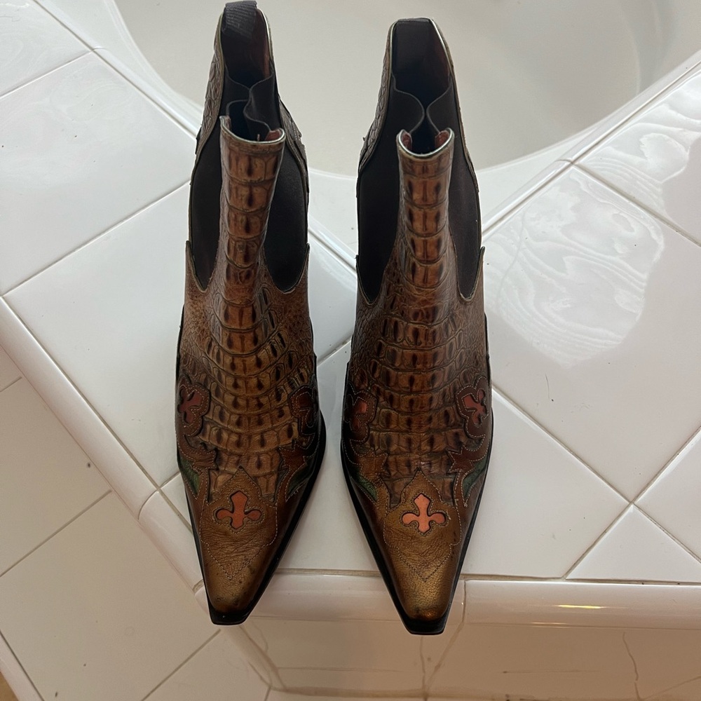 Womens vintage ankle boots leather